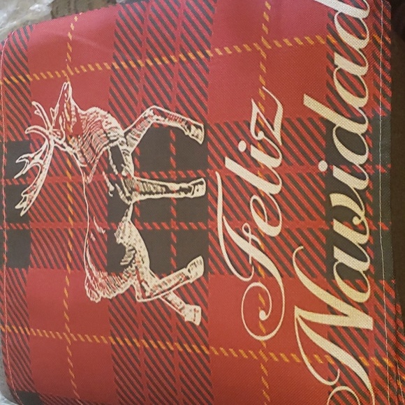 HAKACC 6pc Buffalo Plaid Placemat Set 6 Designs Merry Christmas & Feliz Navidad - Picture 6 of 8